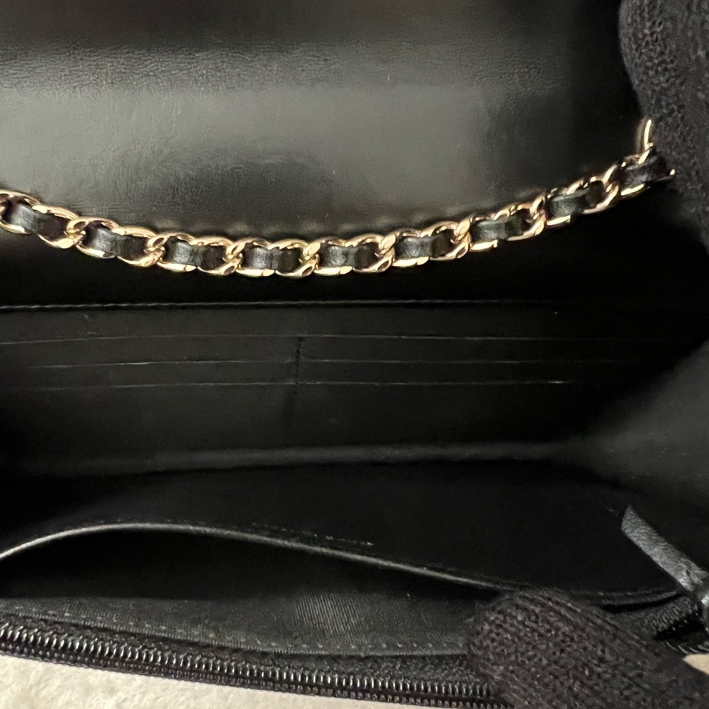 ❌❌SOLD❌❌Authentic Preloved Chanel Trendy Wallet On Chain with dustbag included - Picture 8 of 16